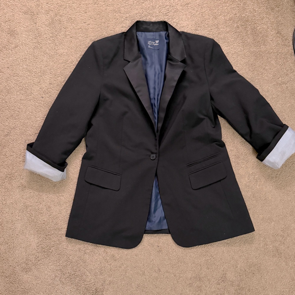 American eagle black tuxedo blazer large